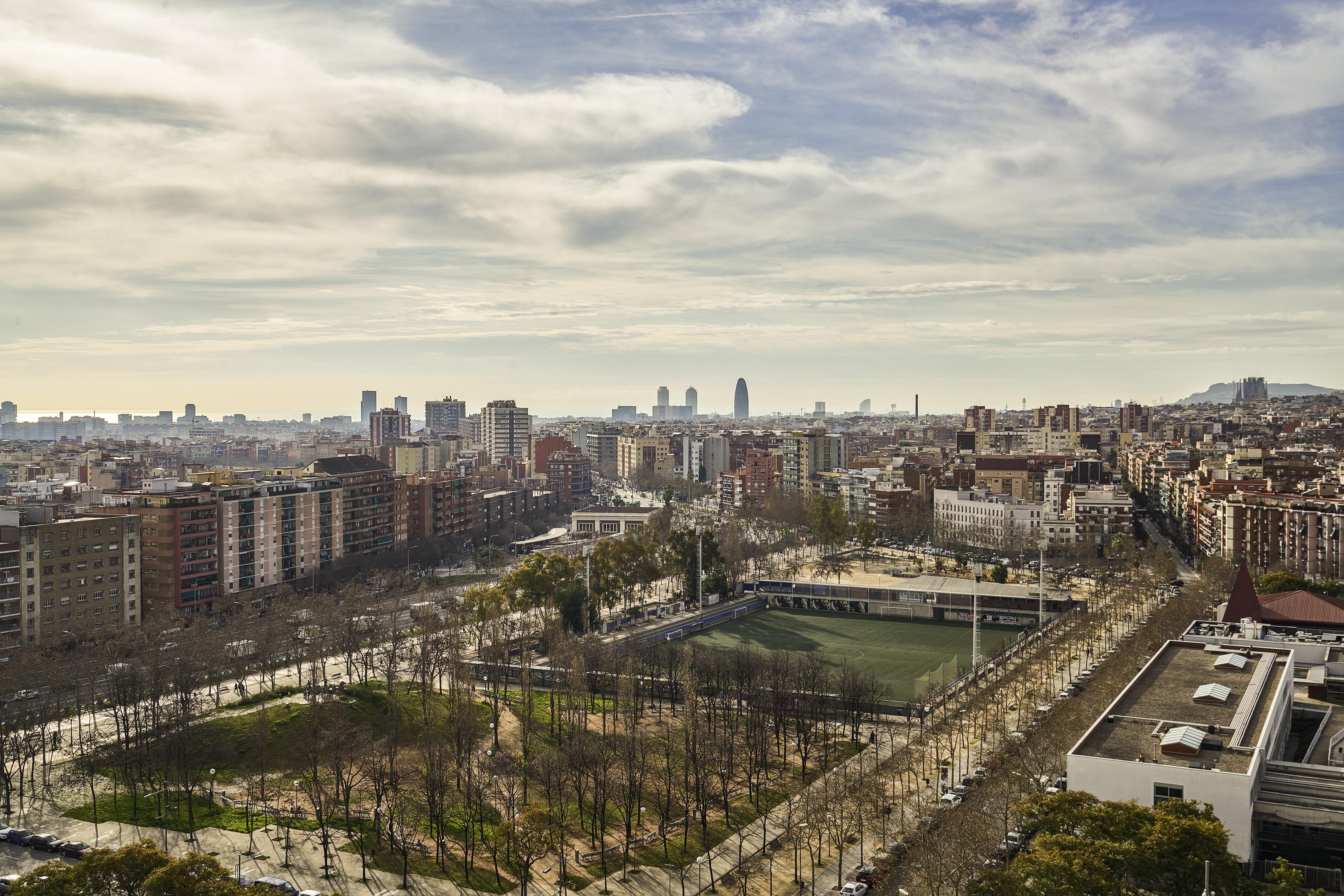 Ibis Barcelona Meridiana Exterior photo